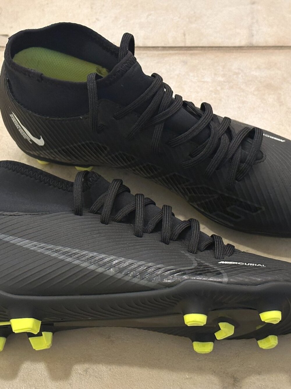 Nike Mercurial Superfly 9 Club MG Soccer Cleats DJ5961-001 Sz 7.5 - Like New